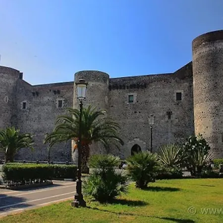 Odeonhouse - - Parking Included Apartment *
