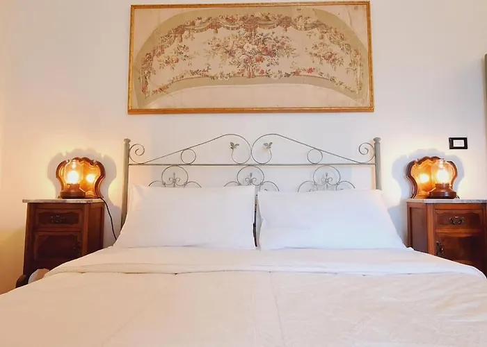 Daire Odeonhouse - - Parking Included Katanya